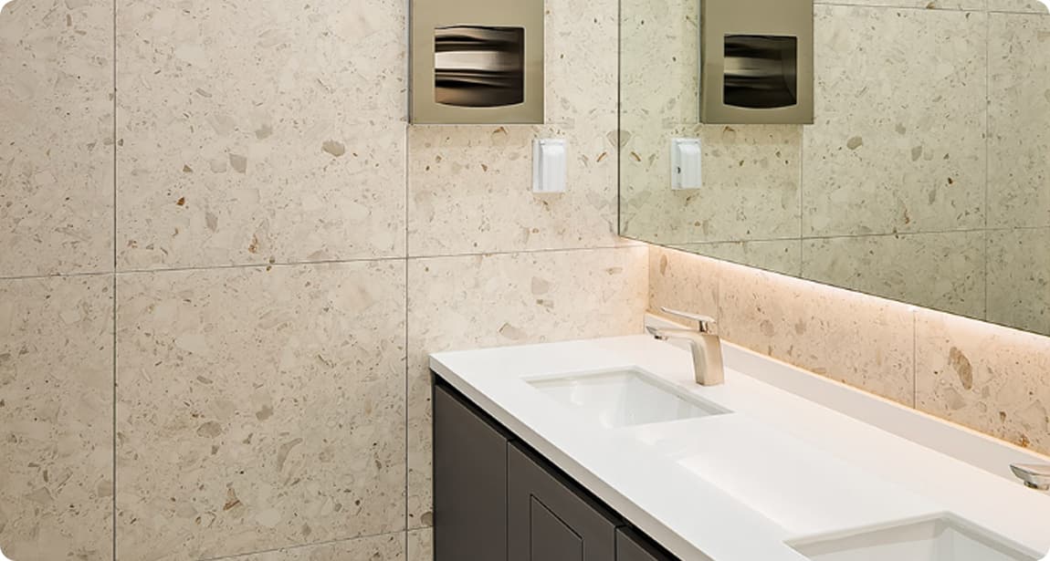 パウダールーム/ロッカー