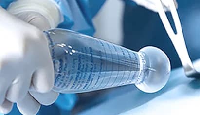 ケラーファンネルを使用した安全なインプラント挿入