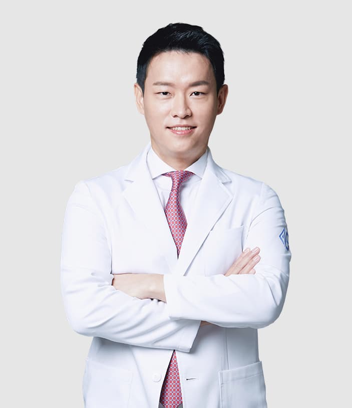 ペ・インホ院長医師｜AB美容外科